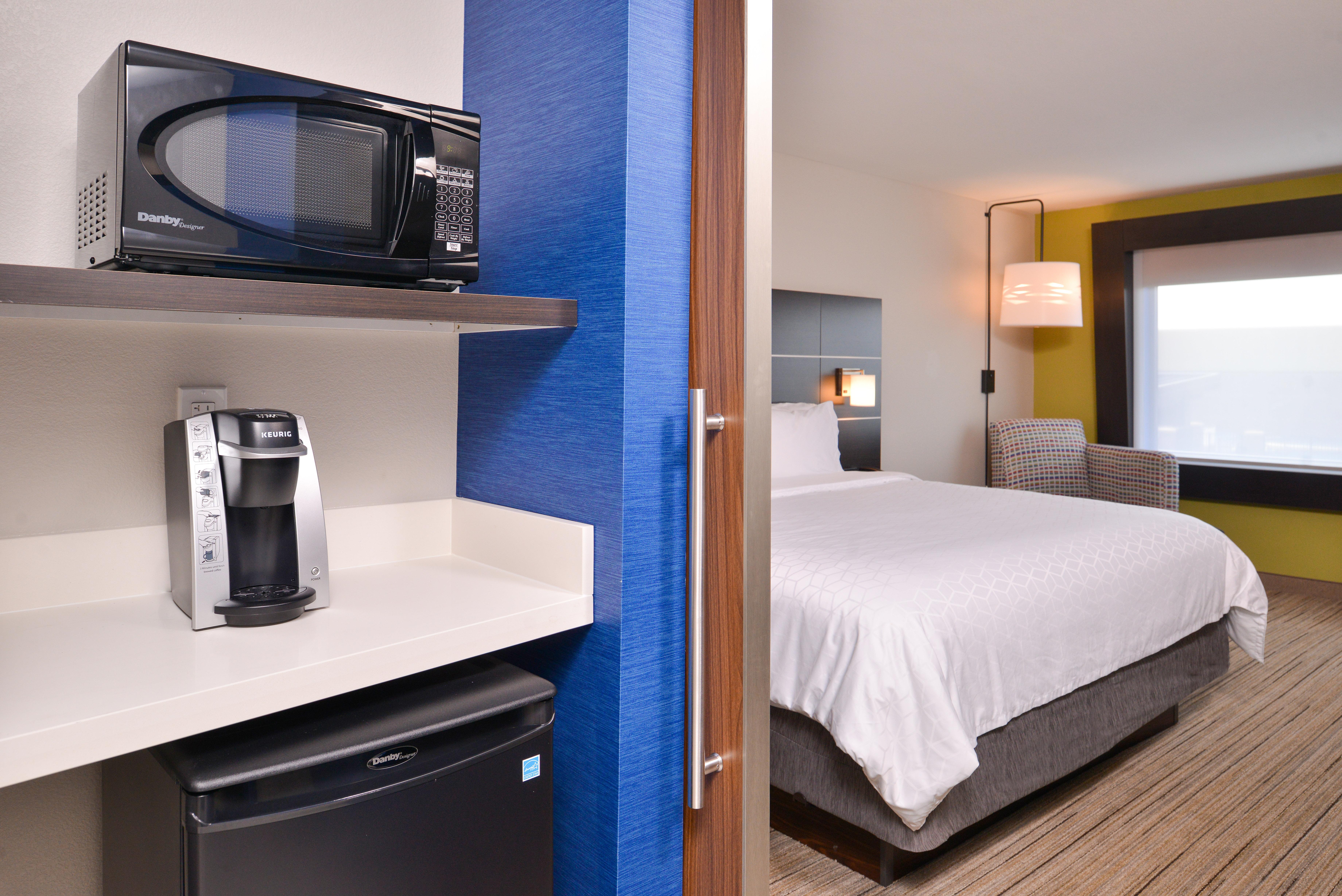 Holiday Inn Express & Suites - Olathe West By Ihg Dış mekan fotoğraf